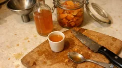 Mandarinetto (Homemade Mandarin Liqueur) With Bright Citrus Flavor
