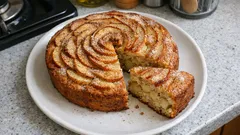 One-Bowl Egg-Free Apple Cake with Cinnamon and Juicy Apples